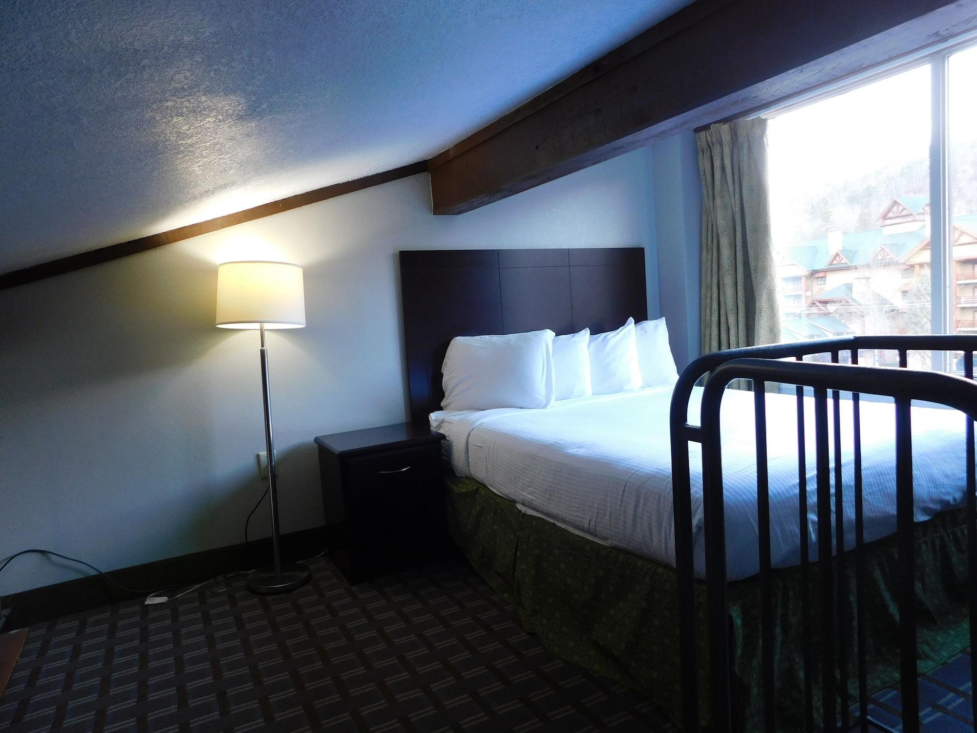 Days Inn & Suites By Wyndham Downtown Gatlinburg Parkway Zewnętrze zdjęcie