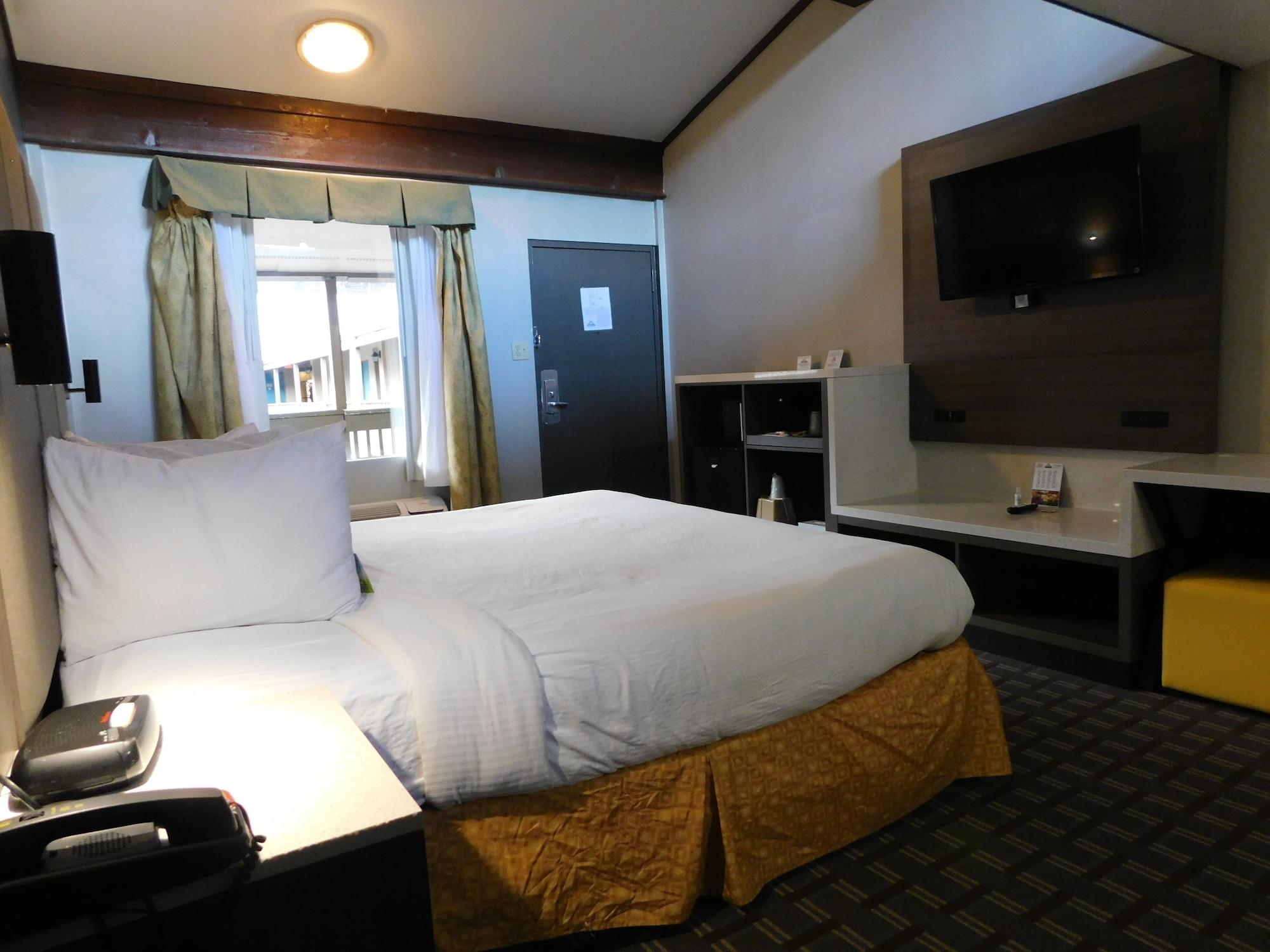 Days Inn & Suites By Wyndham Downtown Gatlinburg Parkway Zewnętrze zdjęcie