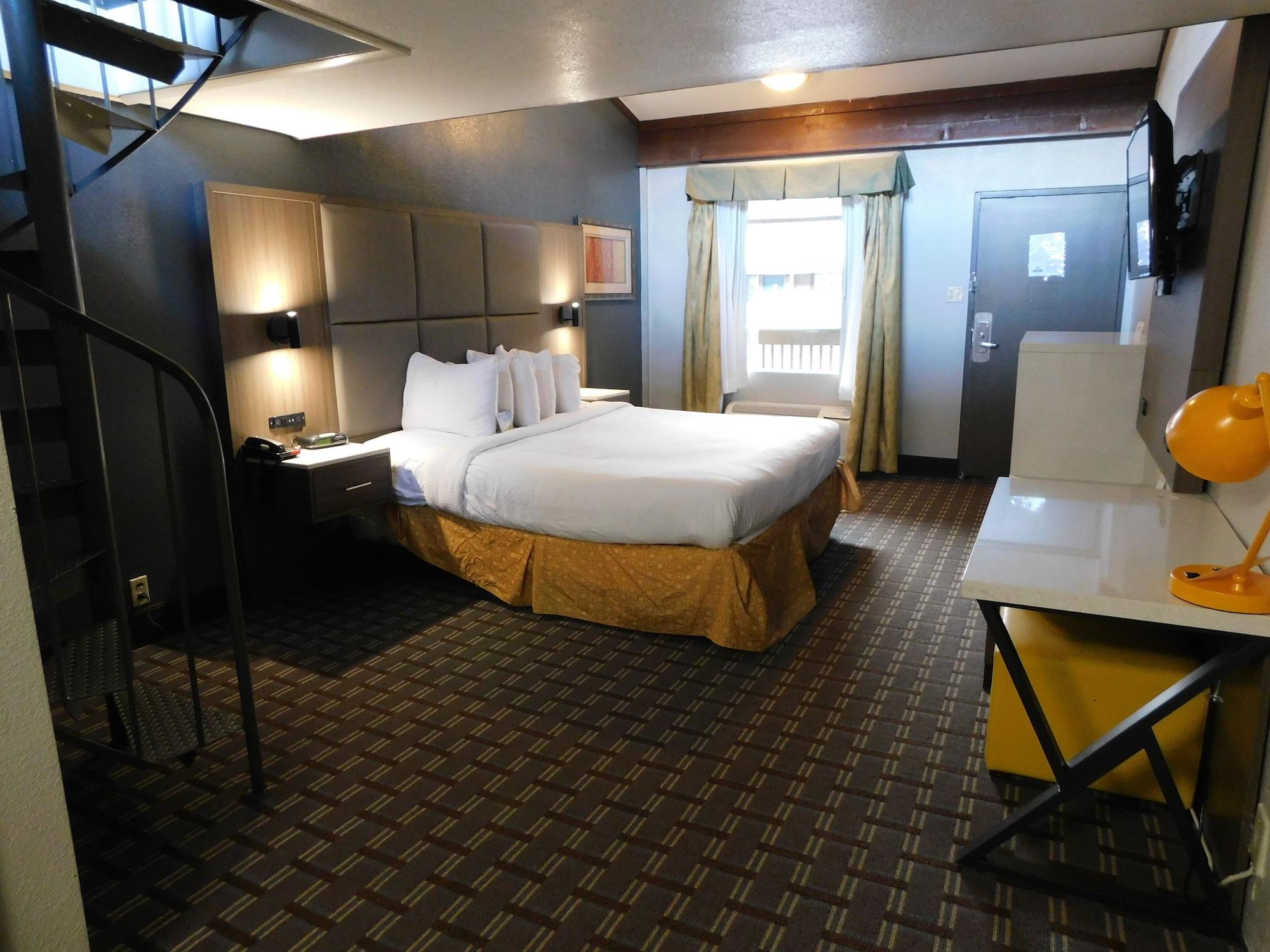 Days Inn & Suites By Wyndham Downtown Gatlinburg Parkway Zewnętrze zdjęcie