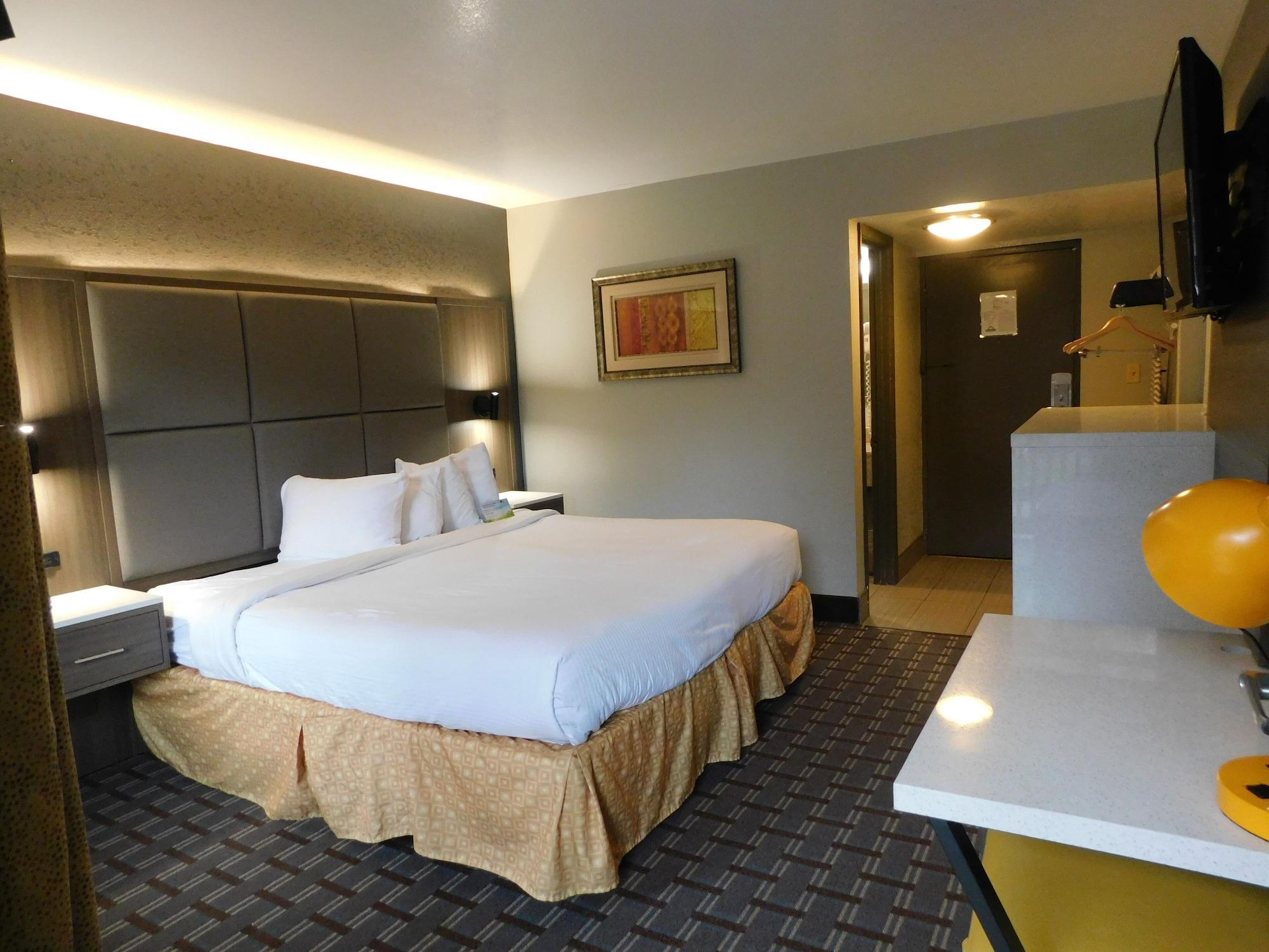Days Inn & Suites By Wyndham Downtown Gatlinburg Parkway Zewnętrze zdjęcie