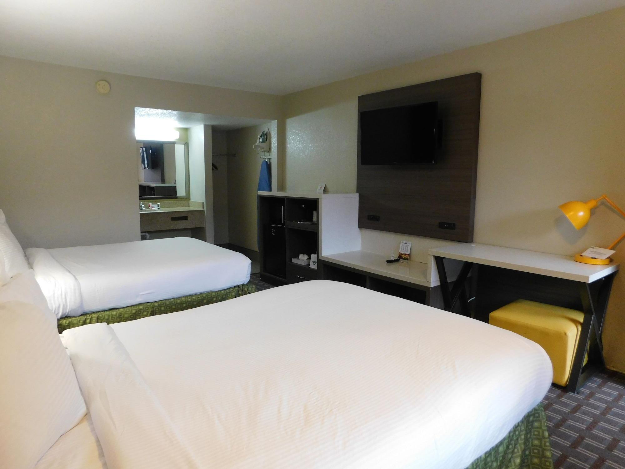 Days Inn & Suites By Wyndham Downtown Gatlinburg Parkway Zewnętrze zdjęcie