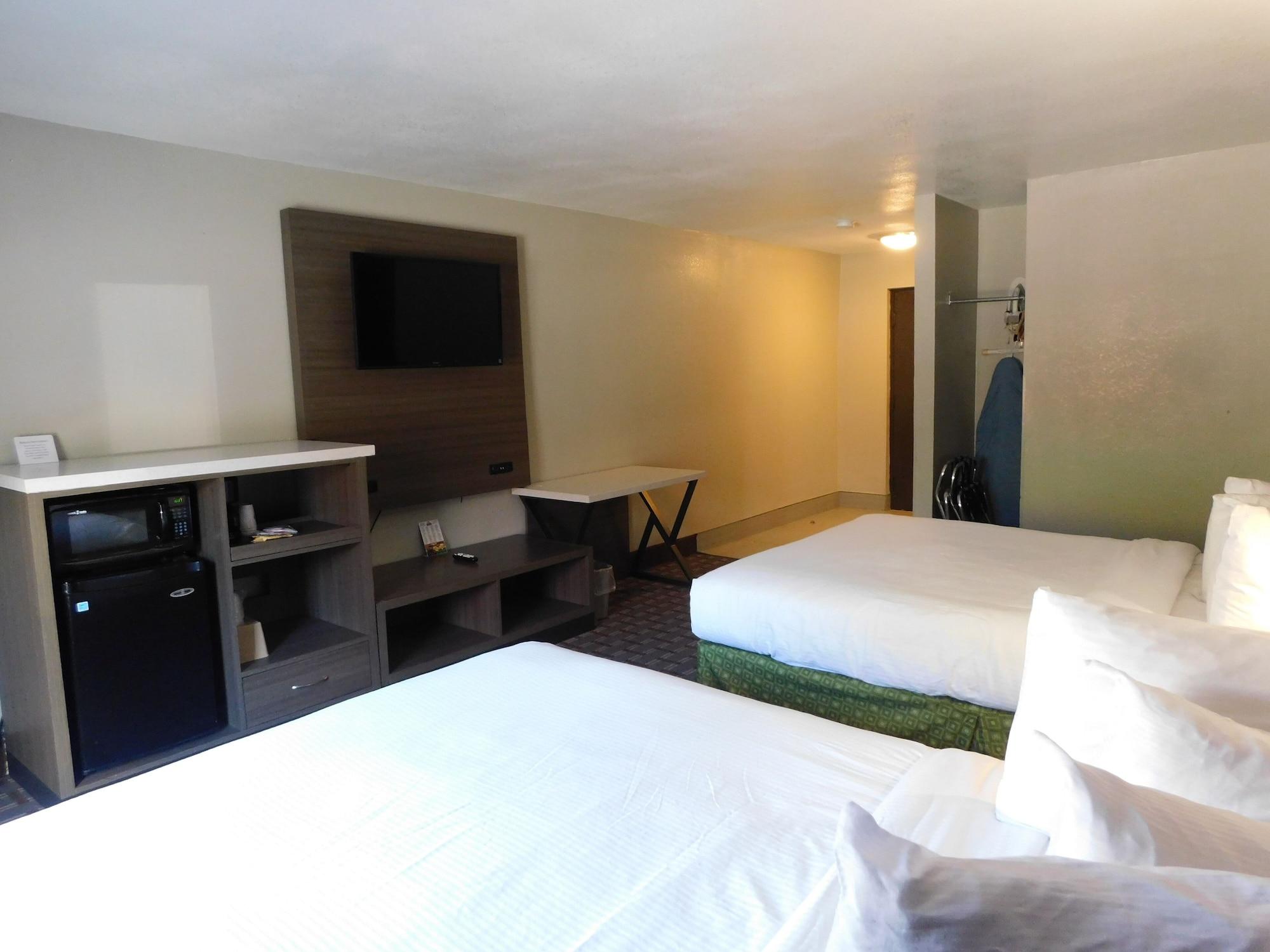 Days Inn & Suites By Wyndham Downtown Gatlinburg Parkway Zewnętrze zdjęcie