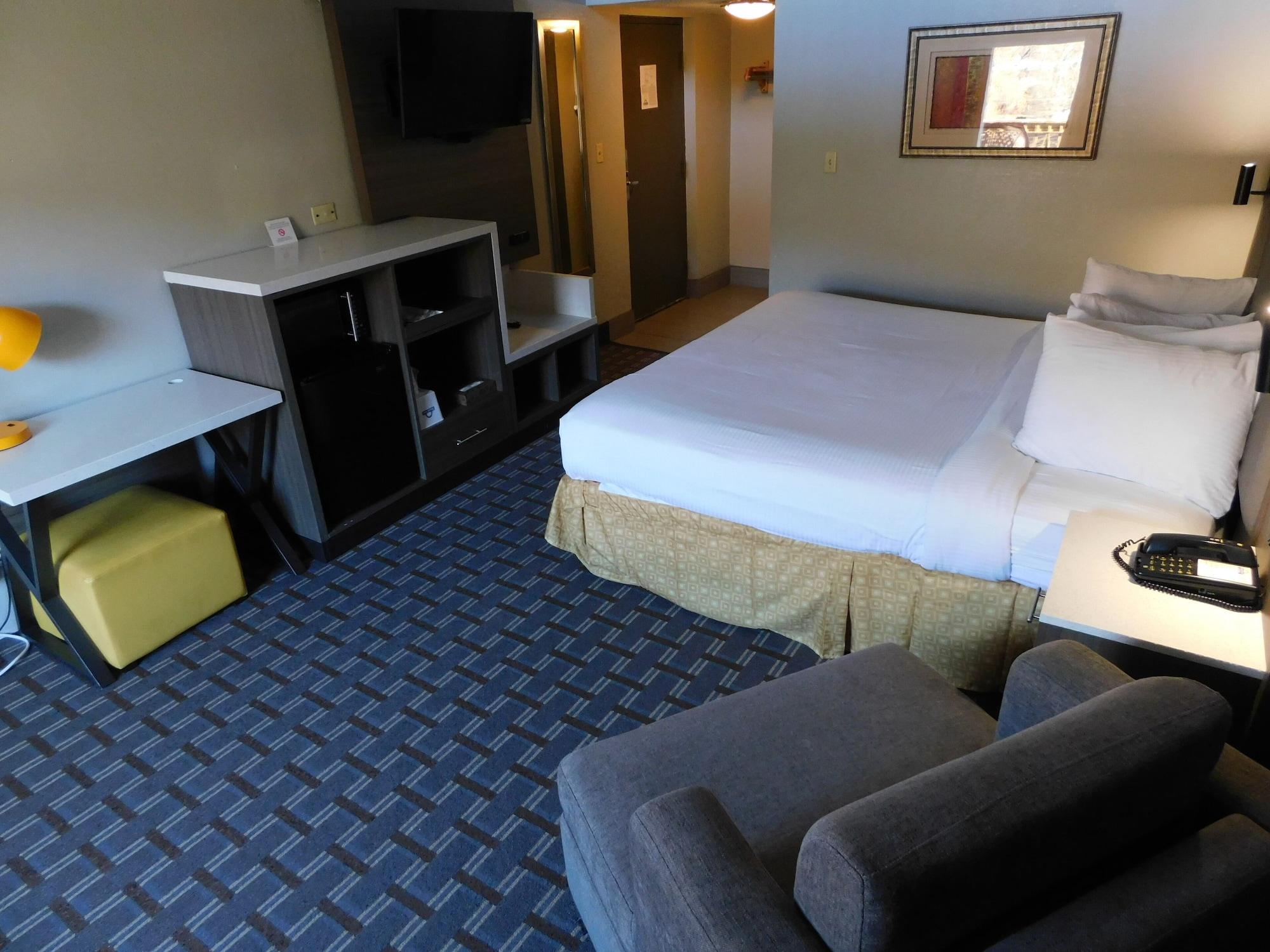 Days Inn & Suites By Wyndham Downtown Gatlinburg Parkway Zewnętrze zdjęcie