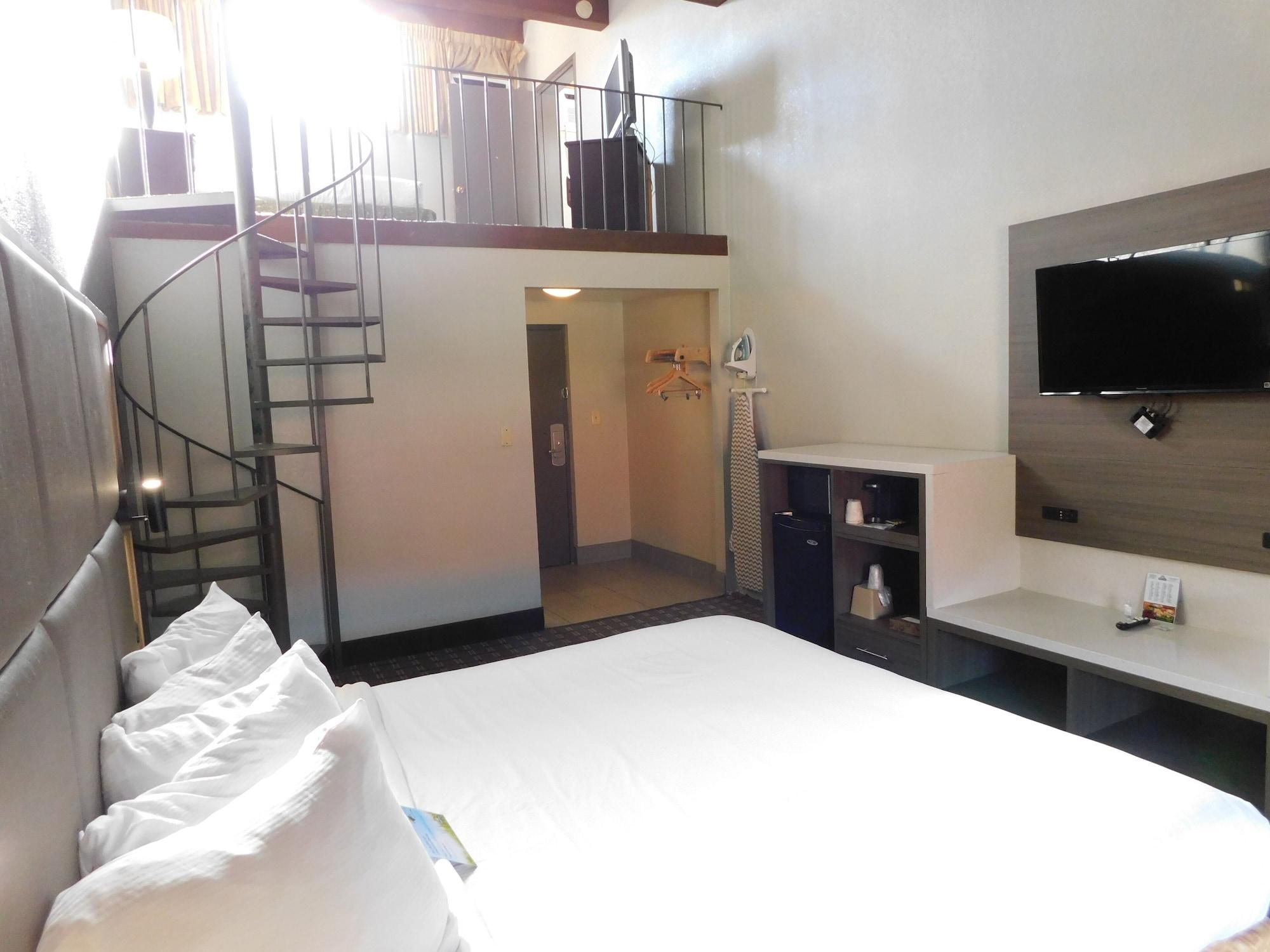 Days Inn & Suites By Wyndham Downtown Gatlinburg Parkway Zewnętrze zdjęcie
