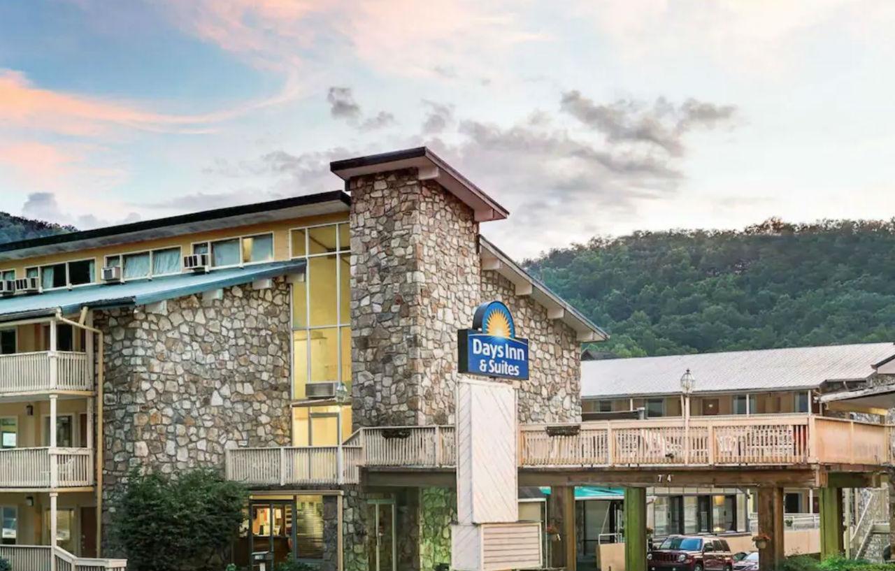 Days Inn & Suites By Wyndham Downtown Gatlinburg Parkway Zewnętrze zdjęcie